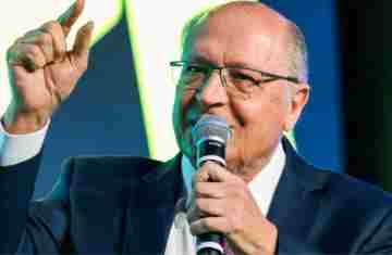  Plano de contingência ao tarifaço deve sair até terça, diz Alckmin 